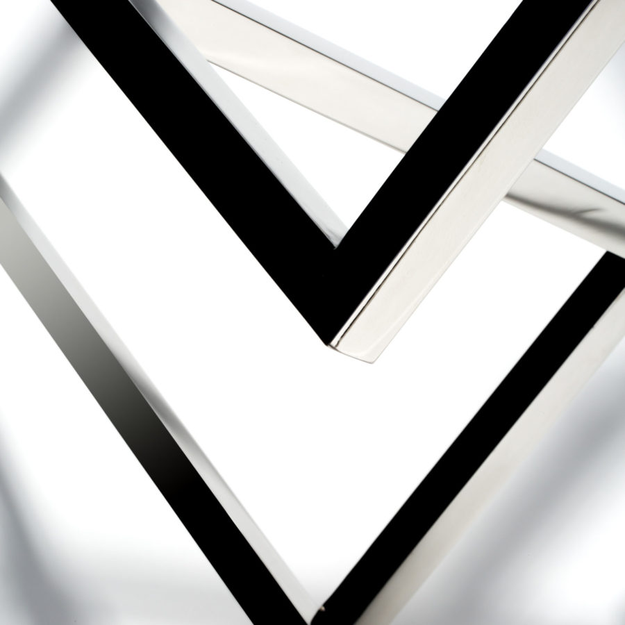 Escultura-Arturo-Berned.-Fotografía-de-Zona-Ocho-Studio-8