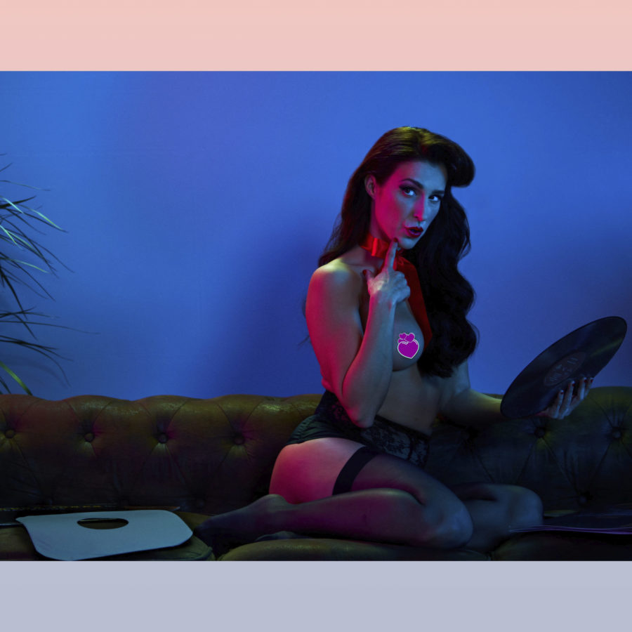 Fotografía cinemática, artística, pinup moderna - 00003