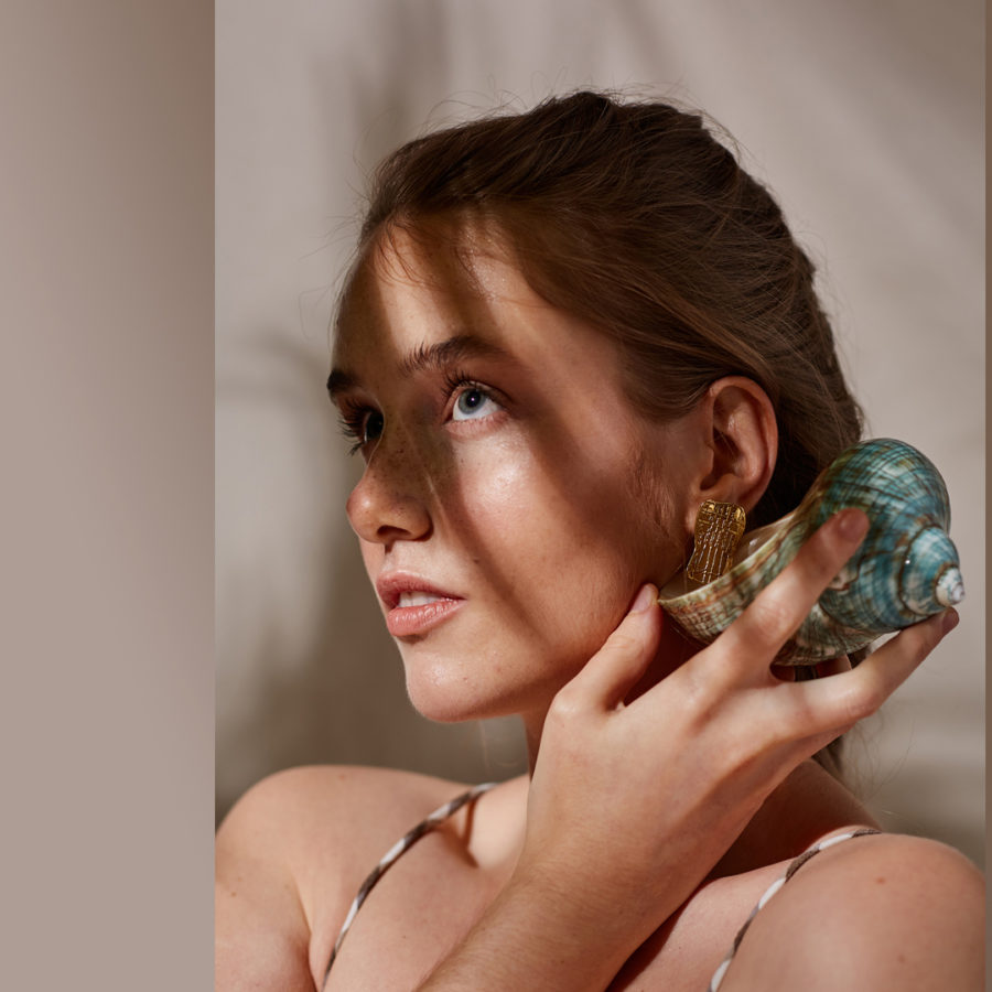 Fotografía de producto con modelo, joyería - 00002